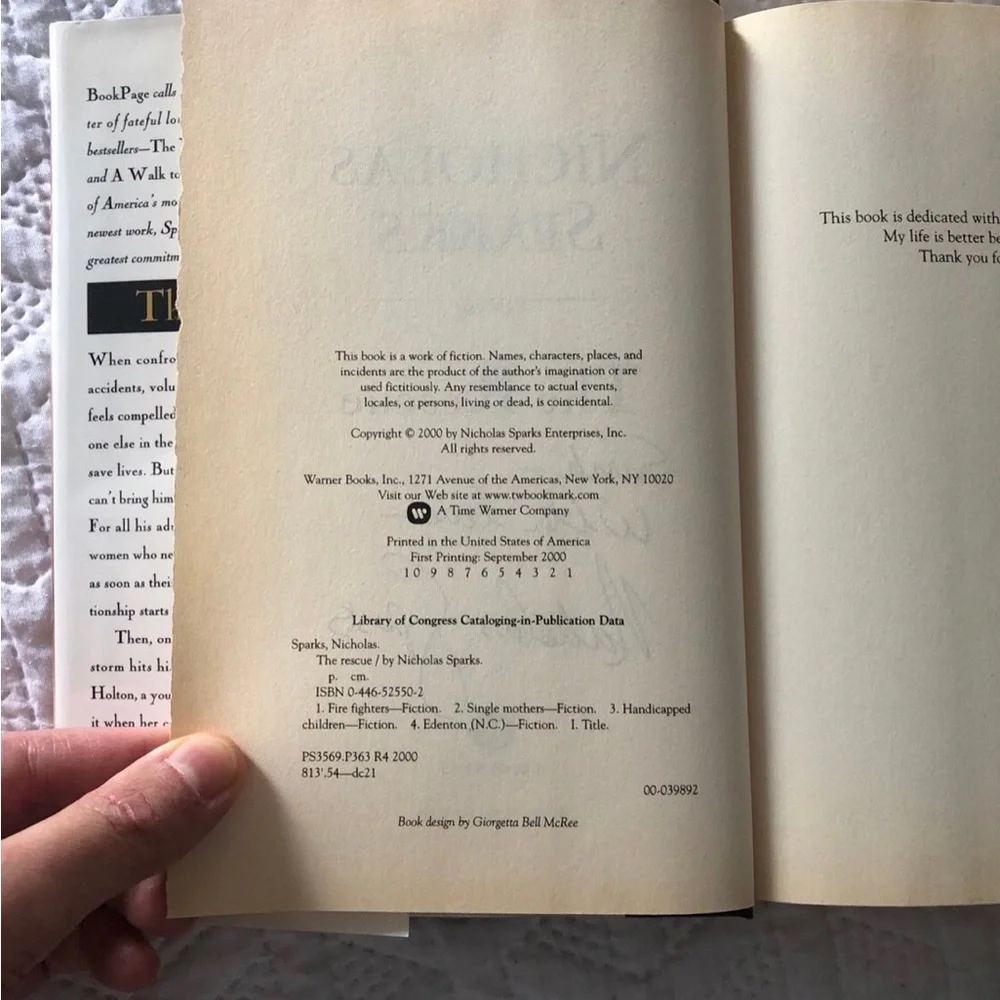 The Rescue Hardcover Book by Nicholas Sparks First Edition Printing Y2K SIGNED